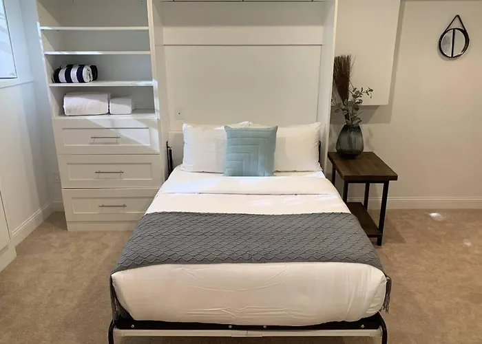 Apartment Flat In The Heart Of Downtown